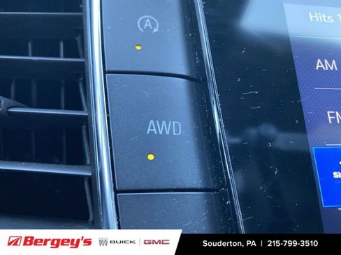 Certified 2023 Buick Enclave Essence image 42