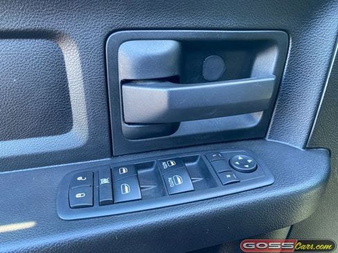 Used 2019 RAM 1500 Express w/ Express Value Package image 22