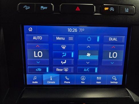 Used 2020 Ford F150 Lariat image 61
