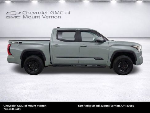 Used 2024 Toyota Tundra Platinum w/ TRD Off-Road Package AWD/4WD image 8