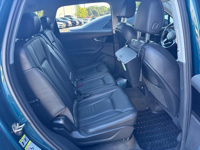 Used 2018 Audi Q7 3.0T Premium Plus w/ Premium Plus Package AWD/4WD image 11
