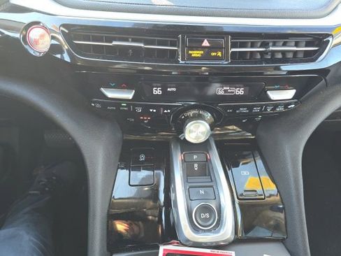 Used 2024 Acura MDX SH-AWD image 22