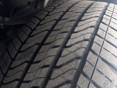 Used 2024 Chevrolet Suburban RST w/ Luxury Package image 40