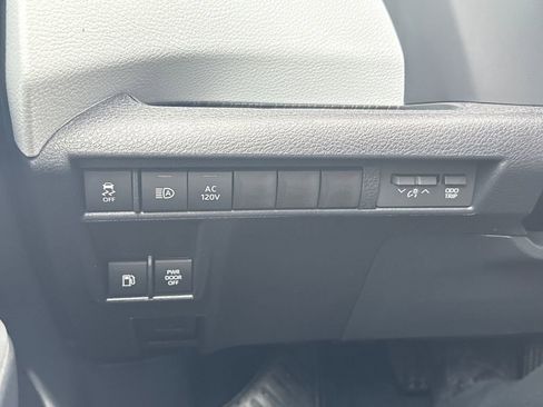 New 2026 Toyota Sienna XSE image 28