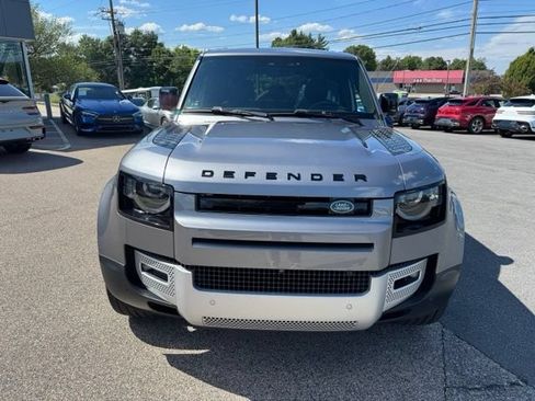 Used 2024 Land Rover Defender 110 S AWD/4WD image 14
