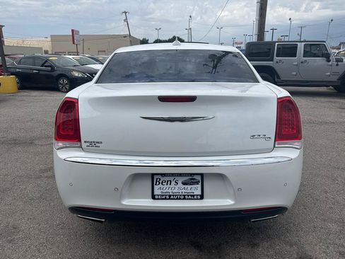 Used 2016 Chrysler 300 C w/ Safetytec Plus Group RWD image 7