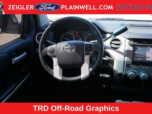 Used 2015 Toyota Tundra SR5 w/ TRD Off Road Package AWD/4WD image 10