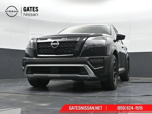 Used 2025 Nissan Pathfinder Rock Creek AWD/4WD image 42