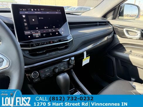 New 2026 Jeep Compass Limited image 19