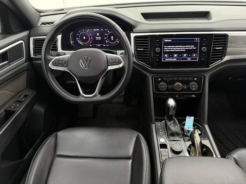 Used 2022 Volkswagen Atlas Cross Sport SE AWD/4WD image 33