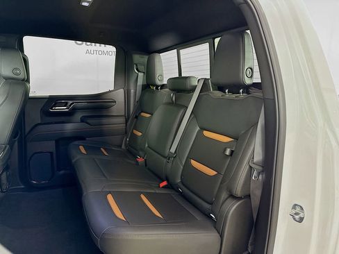 Used 2024 GMC Sierra 1500 AT4 w/ Technology Package image 24