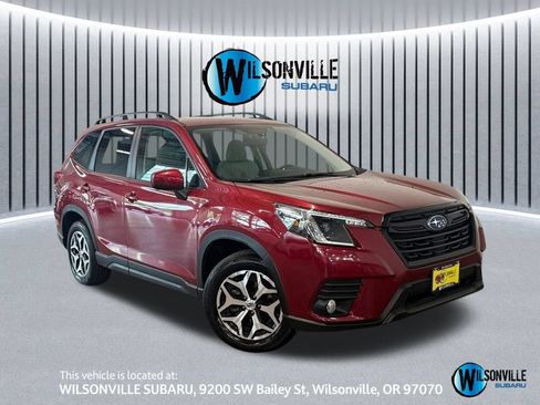 Used 2023 Subaru Forester Premium AWD/4WD image 1
