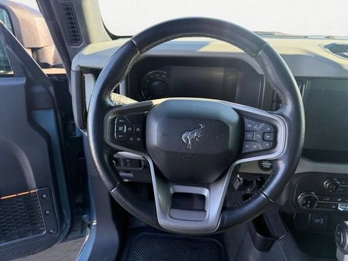 Used 2022 Ford Bronco Badlands w/ Sasquatch Package AWD/4WD image 12