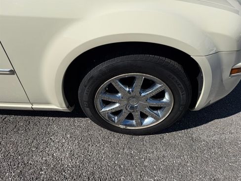 Used 2009 Chrysler 300 Touring RWD image 13