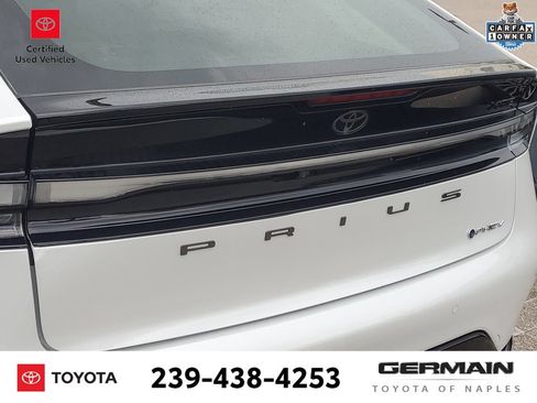 Certified 2025 Toyota Prius Plug-In Hybrid FWD image 17
