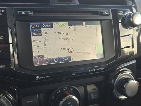 Certified 2018 Toyota 4Runner TRD Off-Road image 28