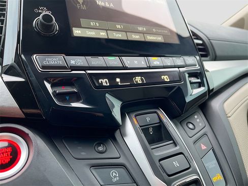 Used 2024 Honda Odyssey EX-L image 15