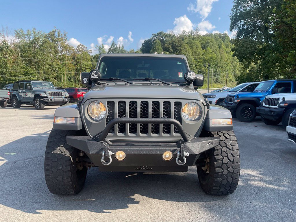 Used 2020 Jeep Gladiator Sport w/ Quick Order Package 24S AWD/4WD image 2
