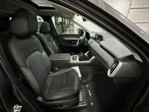 New 2026 MAZDA CX-90 Plug-In Hybrid w/ Preferred AWD/4WD image 30