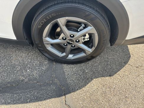 Used 2025 Kia K4 FWD image 25