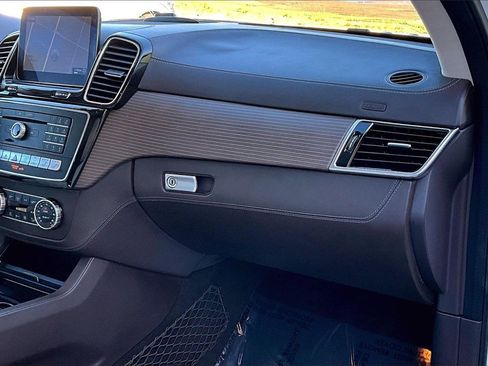 Used 2019 Mercedes-Benz GLS 550 4MATIC image 20