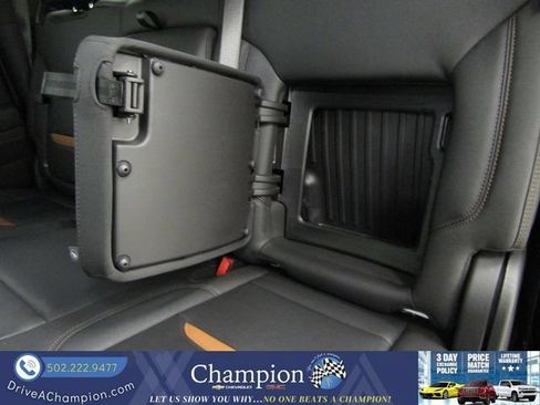 Used 2025 GMC Sierra 1500 AT4 w/ AT4 Premium Package AWD/4WD image 26