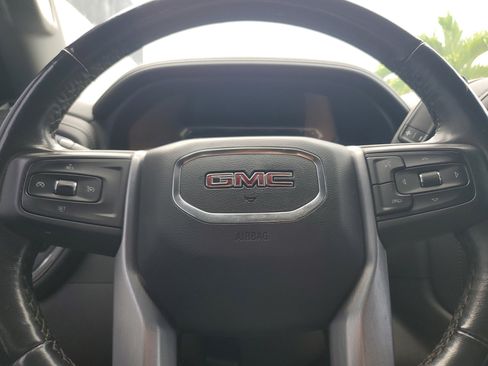 Used 2022 GMC Sierra 1500 Elevation w/ LPO, Elevation Black Package RWD image 11