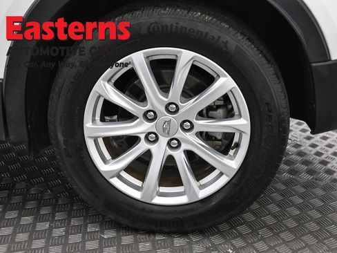 Used 2019 Cadillac XT4 Luxury image 32