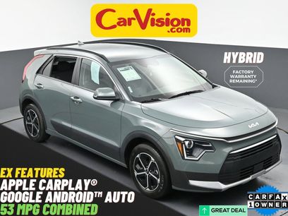 Used 2024 Kia Niro EX