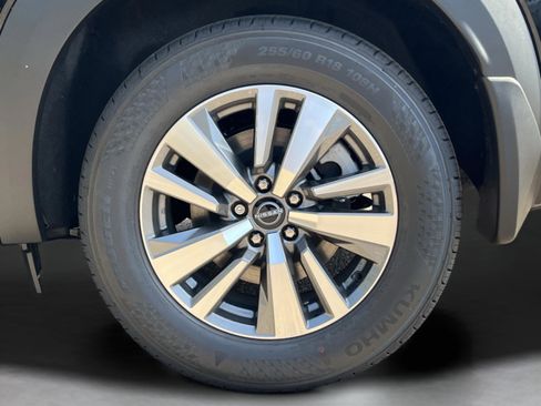 New 2026 Nissan Pathfinder SL FWD image 37