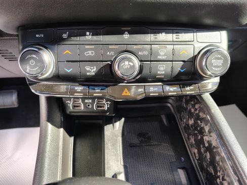 Certified 2024 Dodge Durango R/T image 40