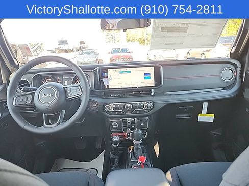Used 2026 Jeep Gladiator Rubicon w/ Steel Power Dome Hood Package AWD/4WD image 3