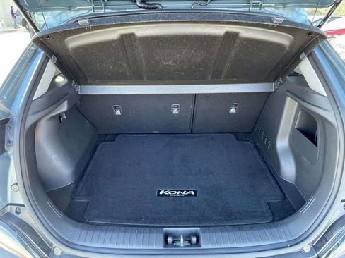 Used 2022 Hyundai Kona SEL image 10