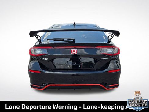 Used 2025 Honda Civic Sport image 6