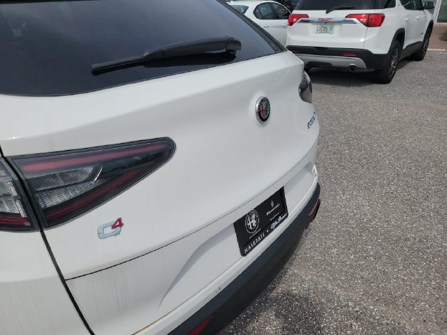 New 2025 Alfa Romeo Stelvio Sprint AWD/4WD image 6