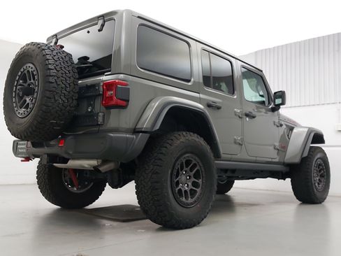 Used 2022 Jeep Wrangler Unlimited Rubicon w/ Xtreme Recon 35" Tire Package AWD/4WD image 7