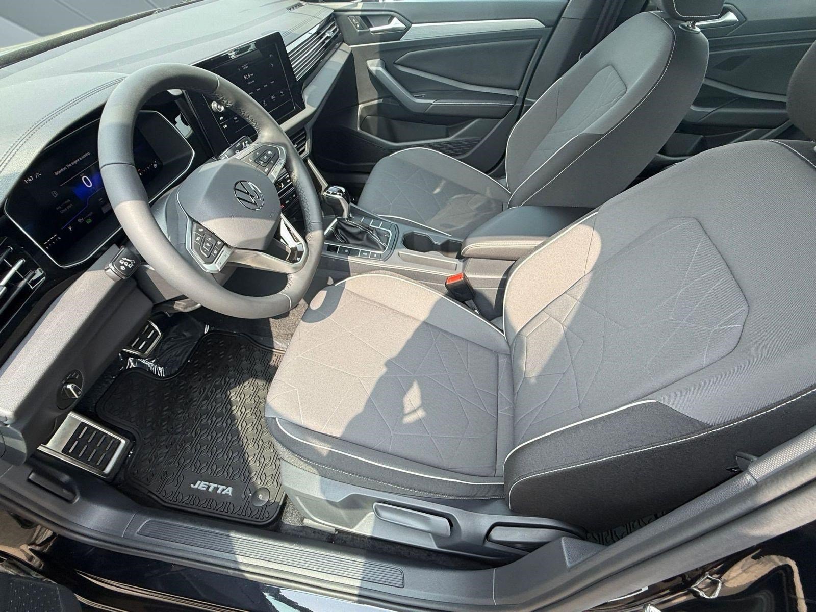 New 2026 Volkswagen Jetta Sport FWD image 4