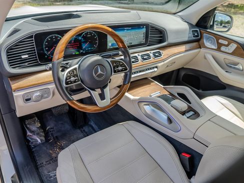 Used 2020 Mercedes-Benz GLS 450 4MATIC image 14