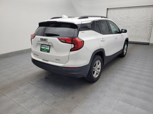 Used 2018 GMC Terrain SLE w/ Driver Convenience Package image 9