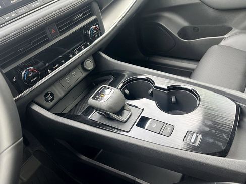 New 2026 Nissan Rogue SV image 19