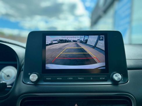 Used 2022 Hyundai Kona SEL w/ Convenience Package image 22