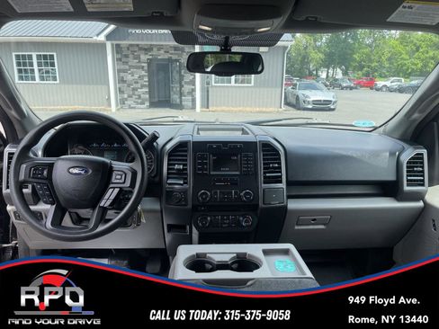 Used 2017 Ford F150 XLT image 19