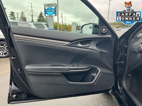 Used 2020 Honda Civic Touring image 13