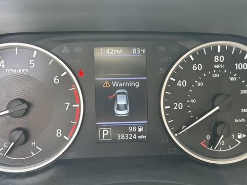 Used 2024 Nissan Sentra S FWD image 20