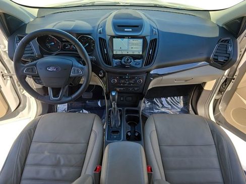 Used 2017 Ford Escape Titanium image 9
