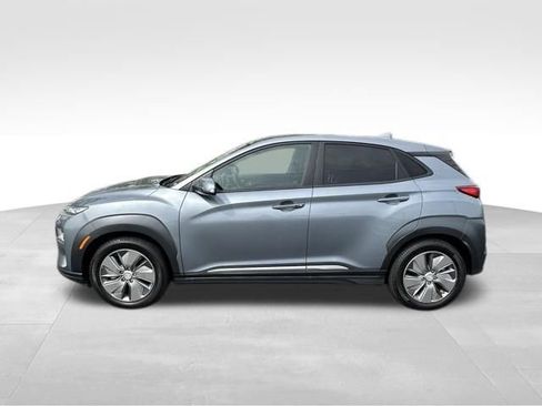 Used 2021 Hyundai Kona Ultimate w/ Cargo Package image 3