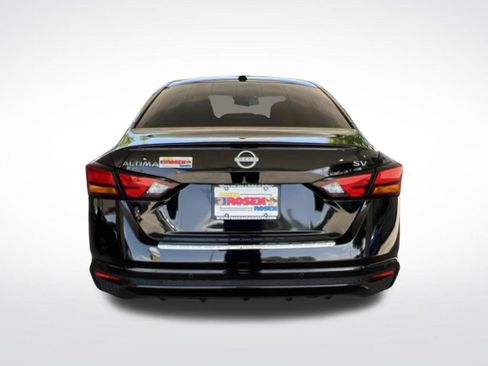 Certified 2023 Nissan Altima 2.5 SV FWD image 42