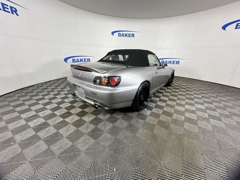 Used 2006 Honda S2000 image 8