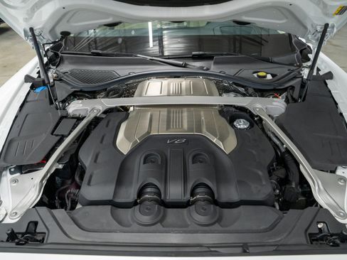 Used 2024 Bentley Flying Spur V8 AWD/4WD image 11