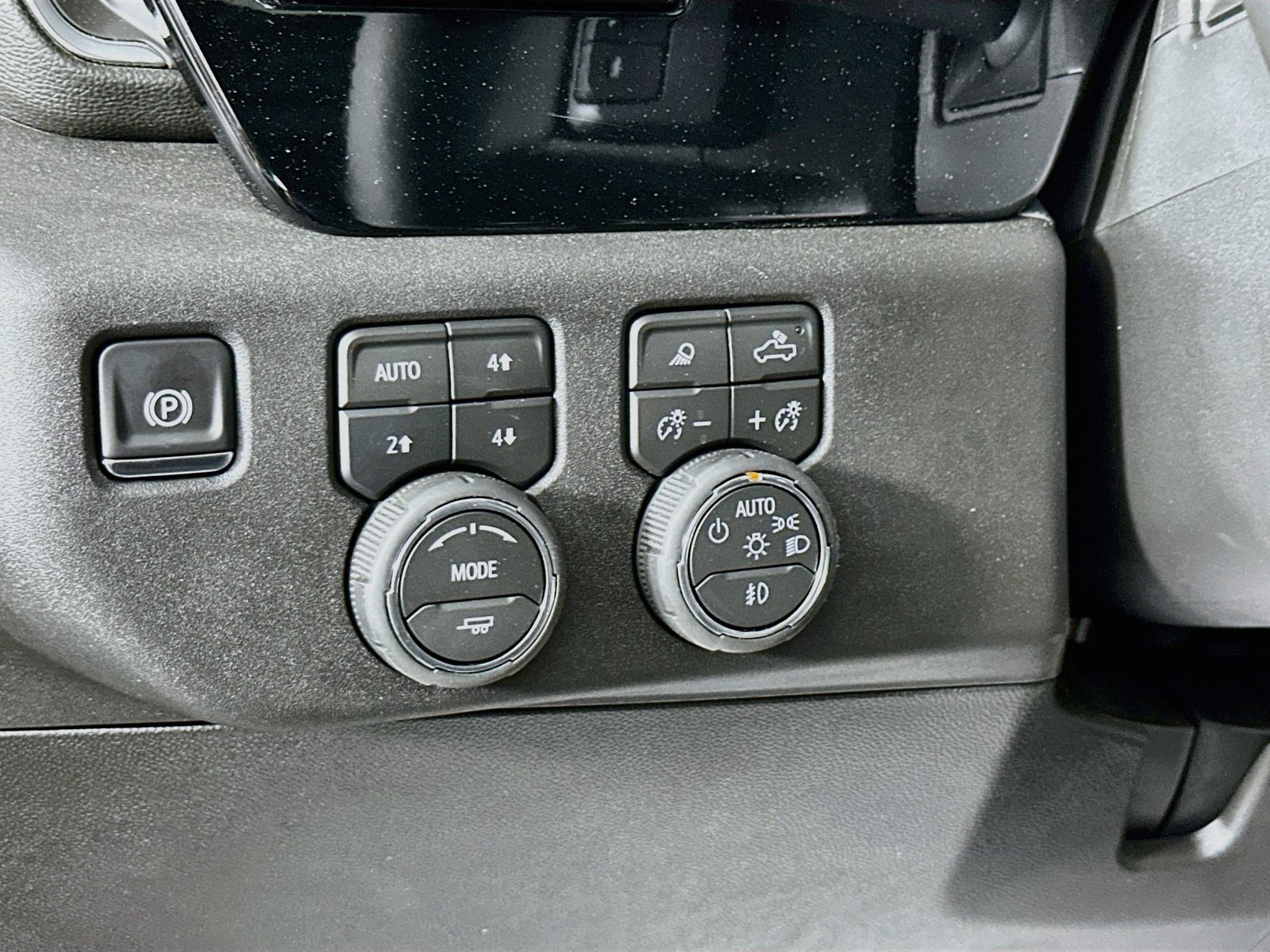 New 2026 Chevrolet Silverado 1500 RST AWD/4WD image 10